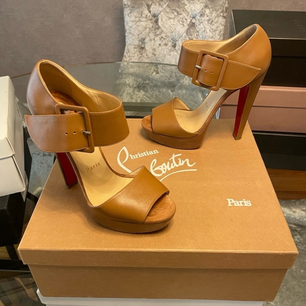 Louboutin tan stacked high heeled sandals